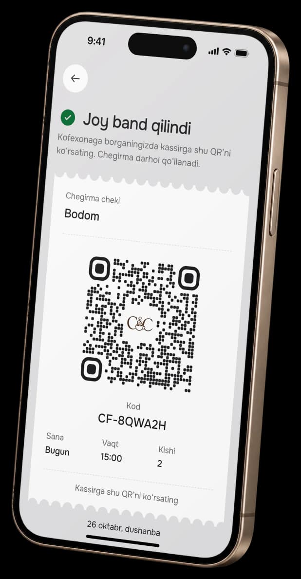 Telefonda chegirma cheki: kassir skanerlaydigan QR va uning ostida bron kodi